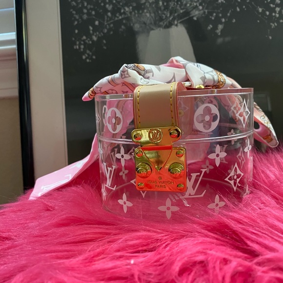 Tiny bitsy clear box clutch purse/hand bag - Picture 10 of 16